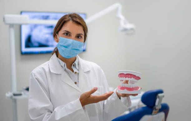 Best Emergency Broken Tooth Repair in Marinette, WI